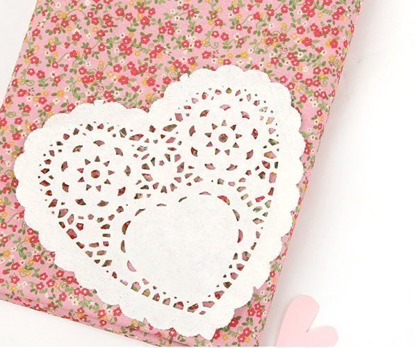 Pembe Minik Çiçekli Doğal Pamuk Kumaş (yarım metre)