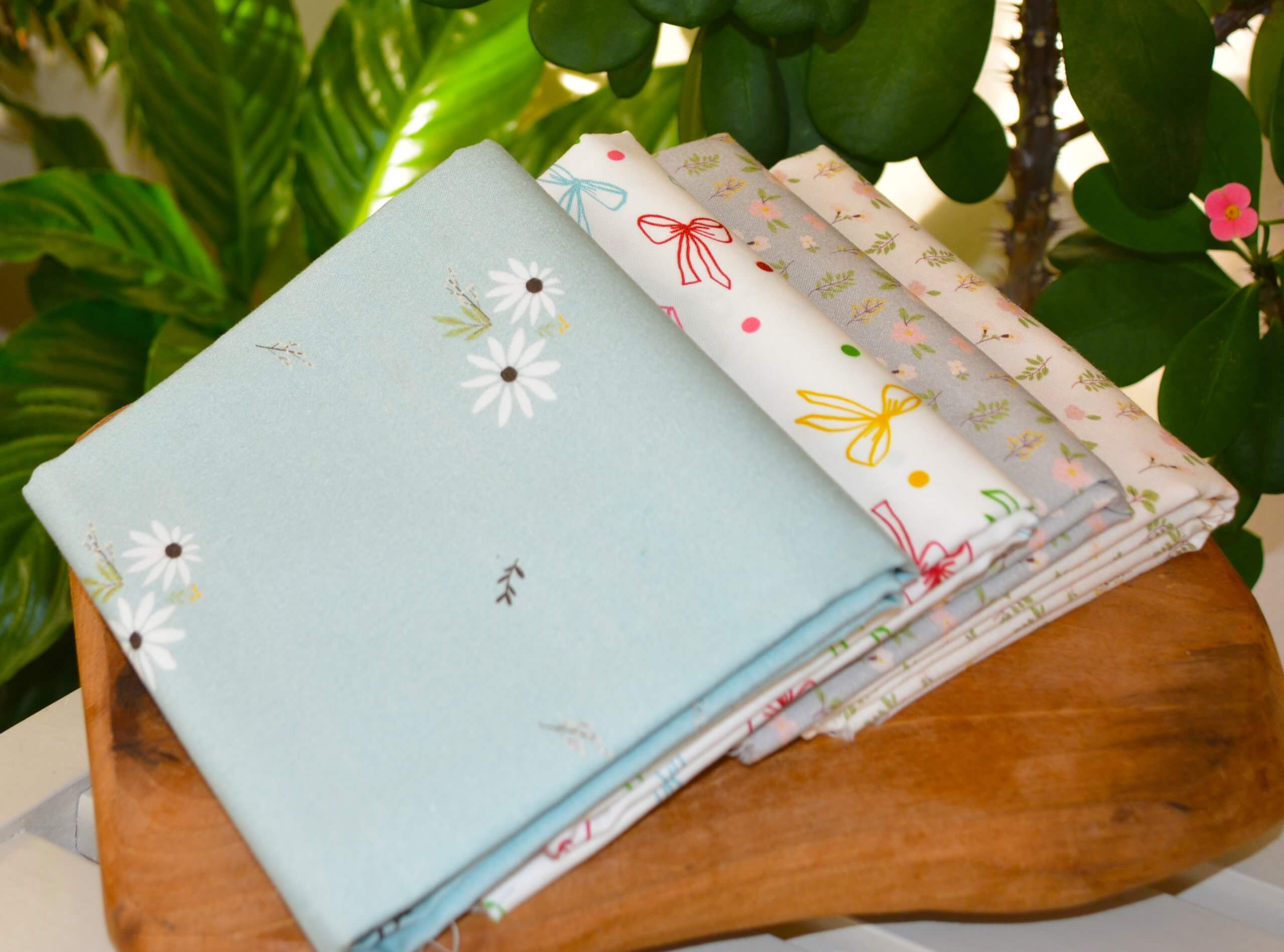 Mini Çiçekler Doğal Pamuk Kumaş (yarım metre) - Görsel 2